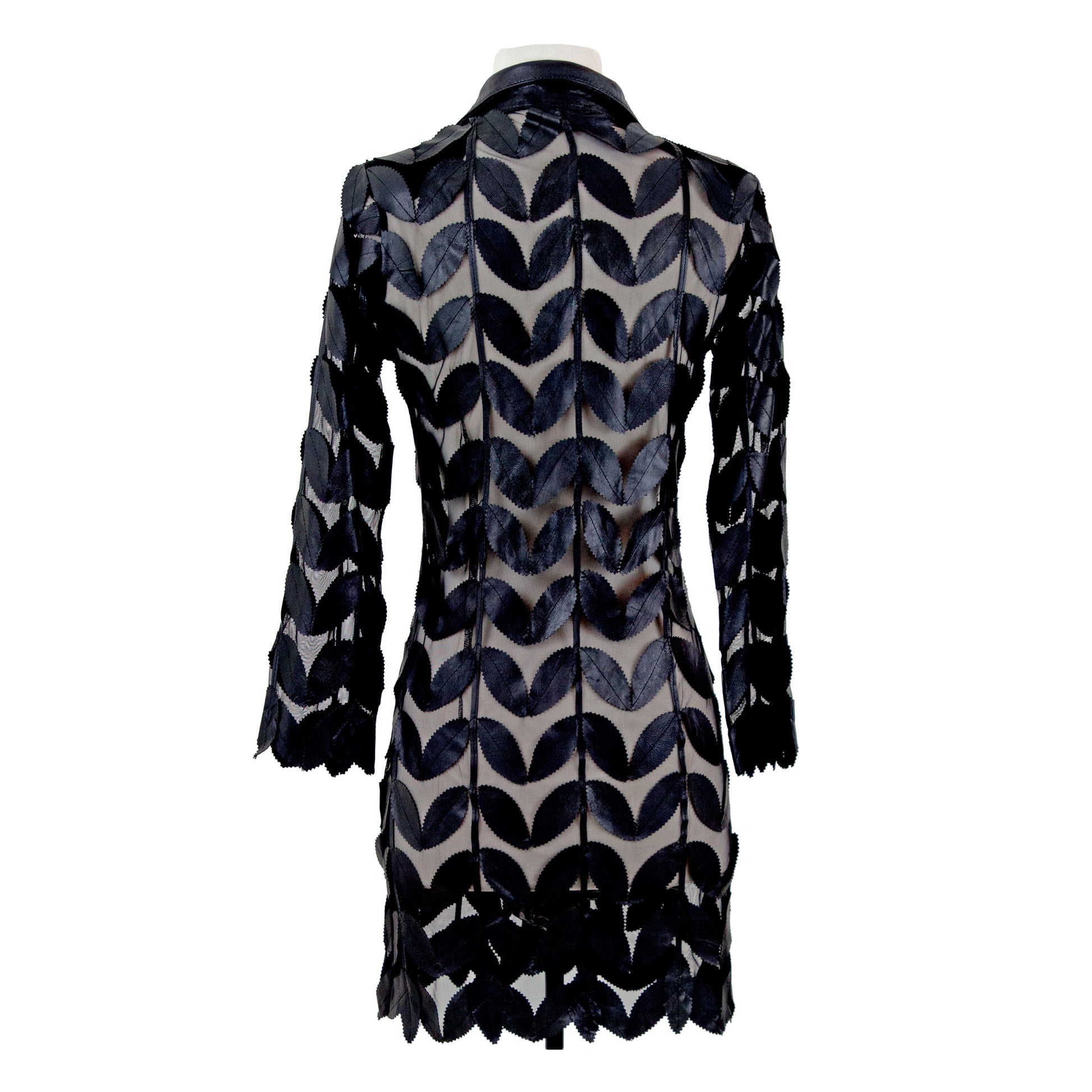 Wide-Collar Leaf Tunic side view